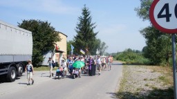 Grupa Janowska przybywa do Koćmierzowa. 